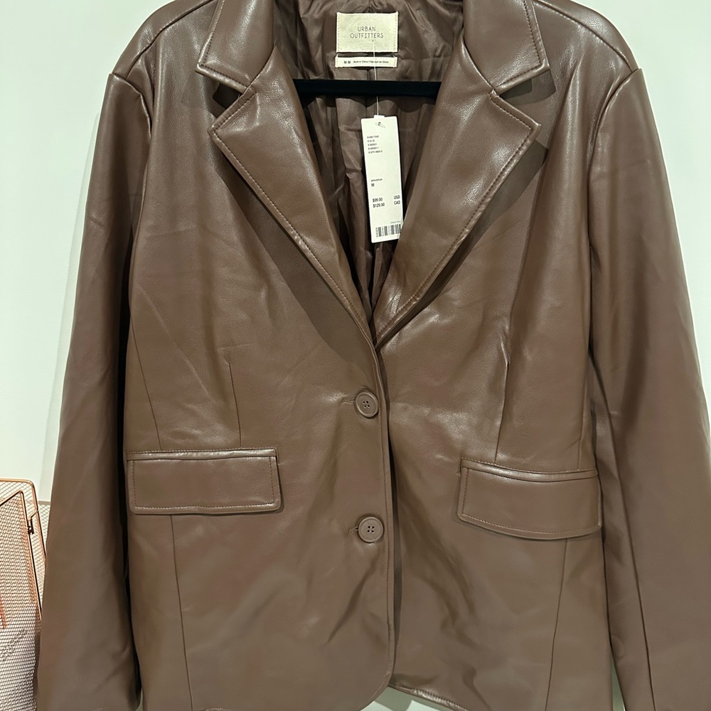 Oversized faux leather blazer